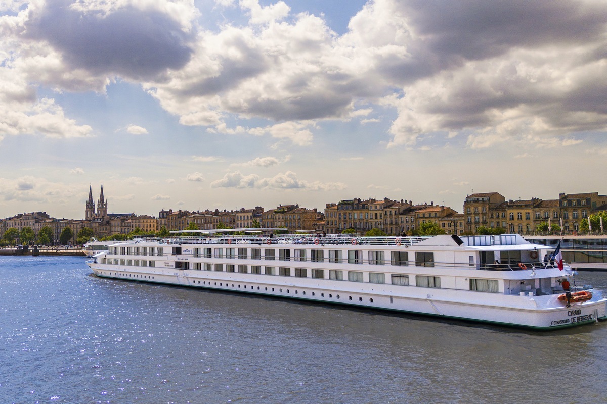 New Year in the Bordeaux region (port-to-port cruise)